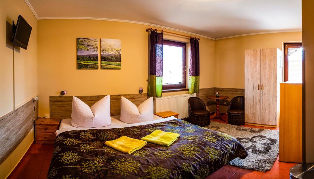 Apartmany Veverica Липтовски-Микулаш Экстерьер фото