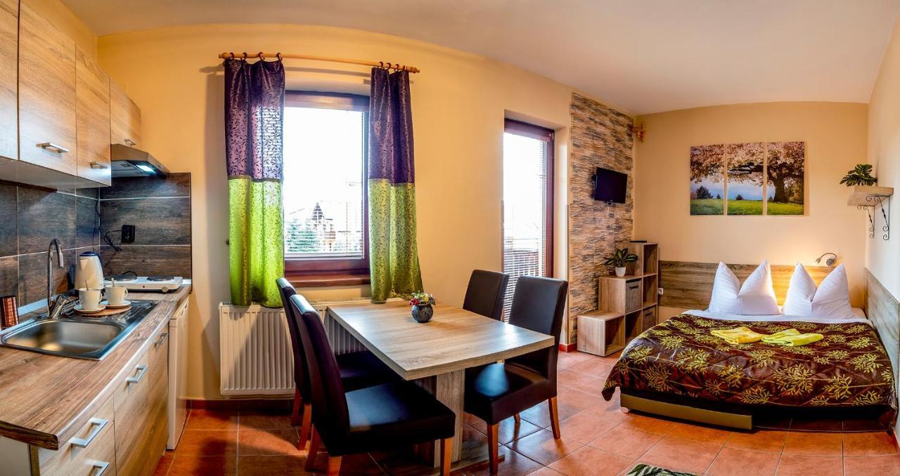 Apartmany Veverica Липтовски-Микулаш Экстерьер фото