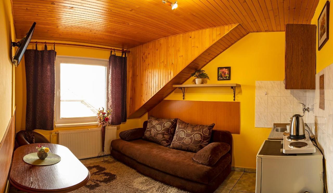 Apartmany Veverica Липтовски-Микулаш Экстерьер фото