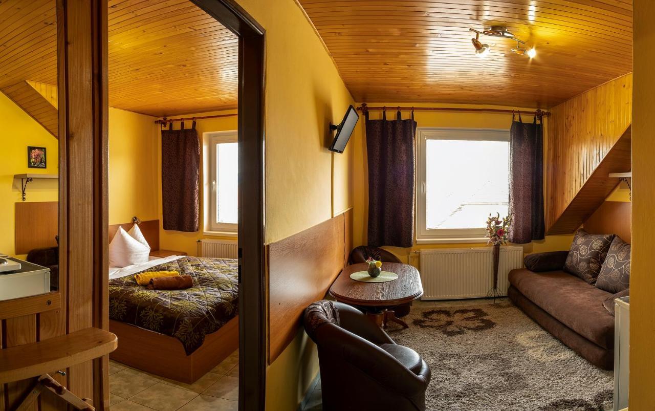 Apartmany Veverica Липтовски-Микулаш Экстерьер фото
